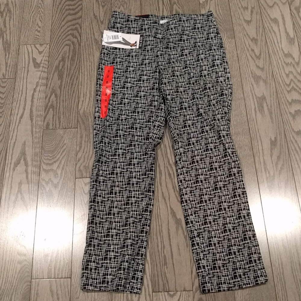 👠👠Brand New Capris by S.C.&CO